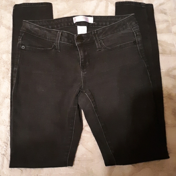 No boundaries & Mossimo...(jeans - Picture 2 of 5